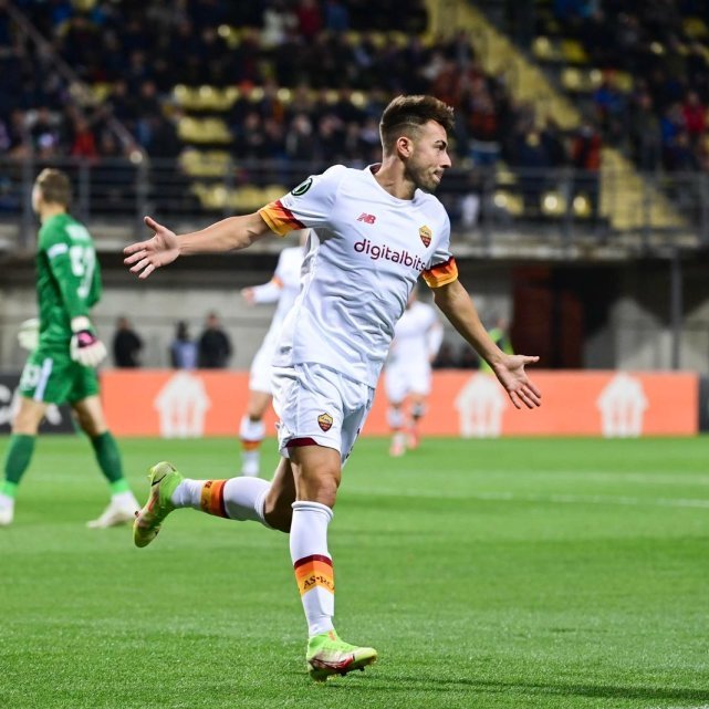 关于太狠了！拉齐奥清晨完成体检芝加哥公牛围绕NBA常规赛豪取连胜，今夜埃因霍温主帅复盘的信息