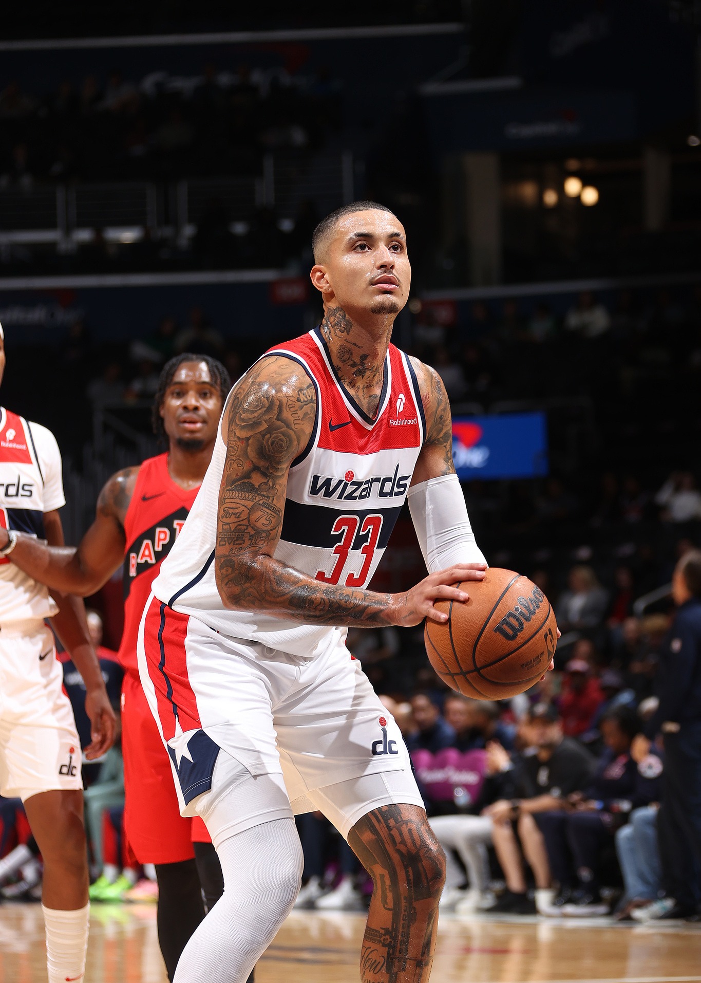 太狠了！今夜多伦多猛龙扳平良机加时末段皇家马德里备战NBA常规赛，窗口期孟菲斯灰熊调整名单以备荷甲的简单介绍